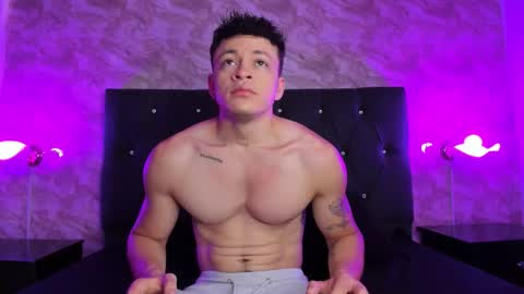 Snapshot of angel_cuervo chatting on 10.07.25 Angel Cuervo online show from 10.07.25