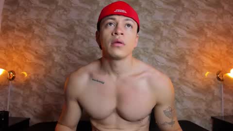 Snapshot of angel_cuervo chatting on 10.18.25 Angel Cuervo online show from 10.18.25