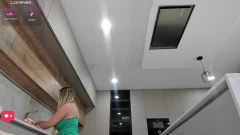 Patricia -  online show from 02.06.25