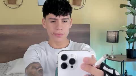 Angel online show from 02.17.26