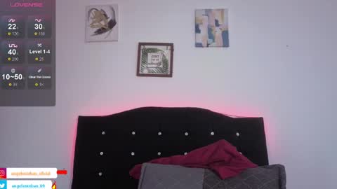 ngel Esteban  online show from 11.10.25