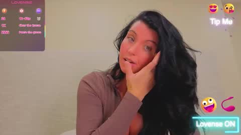 angel_ique online show from 03.28.26