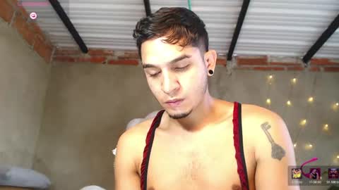 Snapshot of angel_latinboy chatting on 06.09.26 Angel online show from 06.09.26