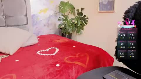 Snapshot of angel_medussa chatting on 06.17.26 angel_medussa online show from 06.17.26