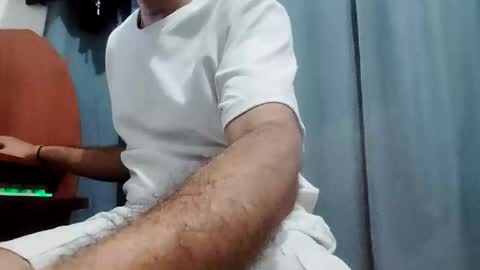 Snapshot of angel_morningstar1 chatting on 06.08.26 ngel online show from 06.08.26