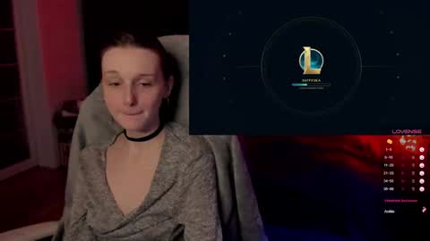 Snapshot of angel_runa chatting on 01.08.25 Mira online show from 01.08.25