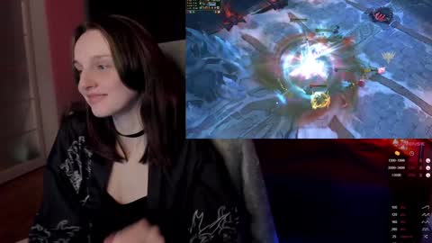 Snapshot of angel_runa chatting on 01.09.25 Mira online show from 01.09.25