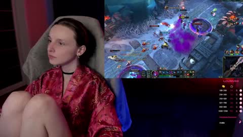 Snapshot of angel_runa chatting on 01.20.25 Mira online show from 01.20.25