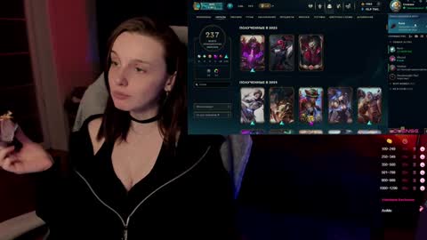 Snapshot of angel_runa chatting on 01.23.25 Mira online show from 01.23.25