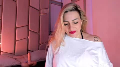 Angel  online show from 04.14.26