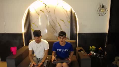 Snapshot of angel_villareal_ chatting on 02.26.26 angel_villareal_ online show from 02.26.26