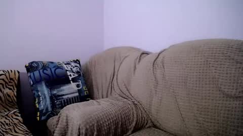 Snapshot of angel_zoe77 chatting on 12.04.24 Zoe online show from 12.04.24