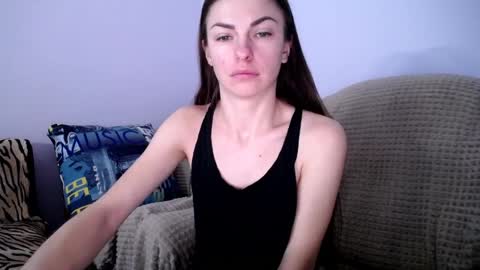 Snapshot of angel_zoe77 chatting on 12.30.24 Zoe online show from 12.30.24