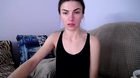 Snapshot of angel_zoe77 chatting on 01.07.25 Zoe online show from 01.07.25