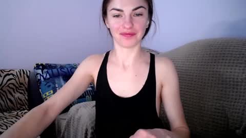 Snapshot of angel_zoe77 chatting on 01.25.25 Zoe online show from 01.25.25