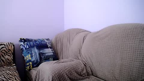 Snapshot of angel_zoe77 chatting on 01.29.25 Zoe online show from 01.29.25