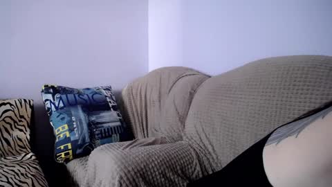 Snapshot of angel_zoe77 chatting on 01.30.25 Zoe online show from 01.30.25