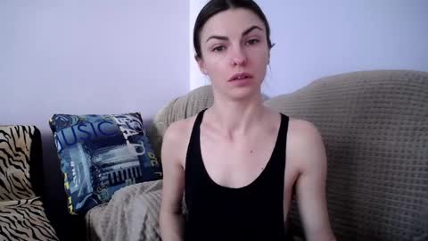 Snapshot of angel_zoe77 chatting on 02.24.25 Zoe online show from 02.24.25
