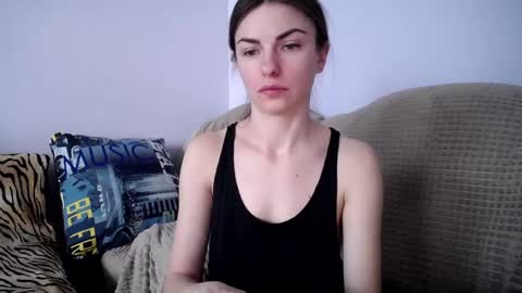 Snapshot of angel_zoe77 chatting on 03.08.25 Zoe online show from 03.08.25
