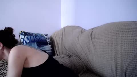 Snapshot of angel_zoe77 chatting on 03.10.25 Zoe online show from 03.10.25