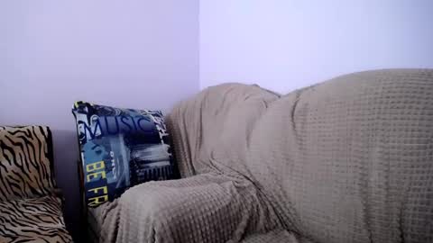 Snapshot of angel_zoe77 chatting on 03.12.25 Zoe online show from 03.12.25