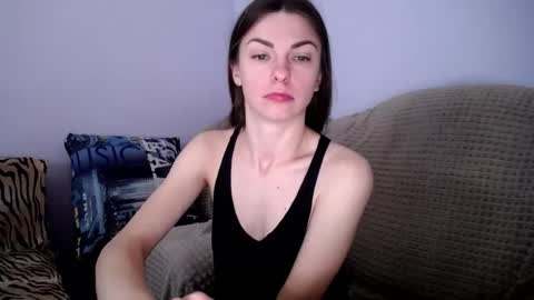 Snapshot of angel_zoe77 chatting on 10.25.25 Zoe online show from 10.25.25