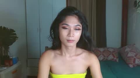 Snapshot of angela_mccollins chatting on 01.31.25 angela online show from 01.31.25