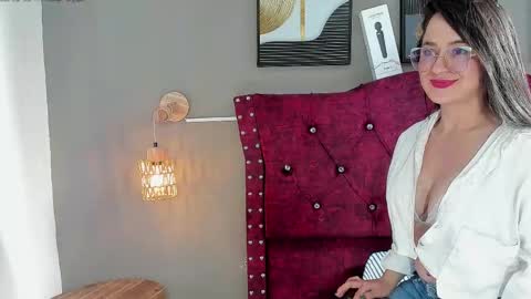 angela_nix online show from 04.15.26