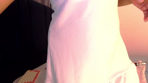 Angela online show from 02.04.25