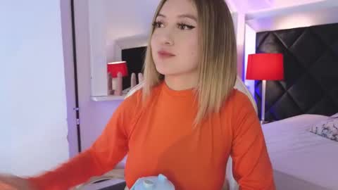 Angela Castle online show from 03.22.26