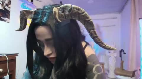 Snapshot of angelacianuro_2 chatting on 04.19.26 Angela Cianuro online show from 04.19.26