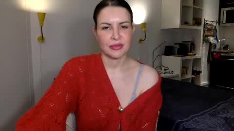 Angela online show from 01.31.25