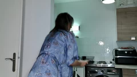Angela online show from 05.14.26