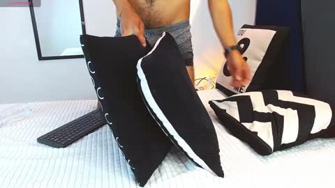 Snapshot of angelbacker chatting on 01.29.25 Angel online show from 01.29.25