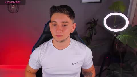 Snapshot of angelbell19 chatting on 01.27.25 angelbell19 online show from 01.27.25