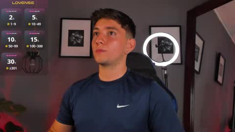 Snapshot of angelbell19 chatting on 03.12.25 angelbell19 online show from 03.12.25