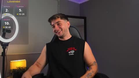 Snapshot of angelbell19 chatting on 11.11.25 angelbell19 online show from 11.11.25