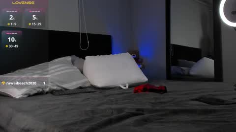 Snapshot of angelbell19 chatting on 12.04.25 angelbell19 online show from 12.04.25