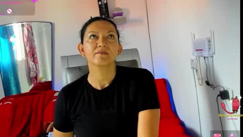 Snapshot of angelblue972344 chatting on 12.14.25 angel online show from 12.14.25