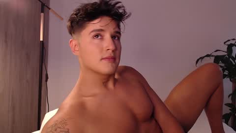 Snapshot of angelcossio chatting on 01.26.25 Angel online show from 01.26.25