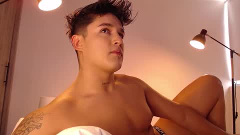 Snapshot of angelcossio chatting on 09.28.25 Angel online show from 09.28.25