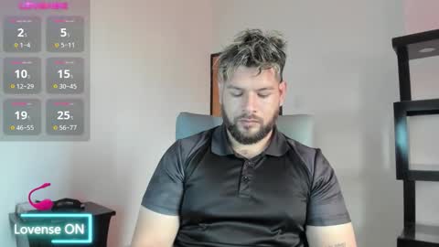 Snapshot of angelcute3 chatting on 01.12.26 angel online show from 01.12.26