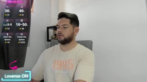 Snapshot of angelcute3 chatting on 04.05.26 angel online show from 04.05.26