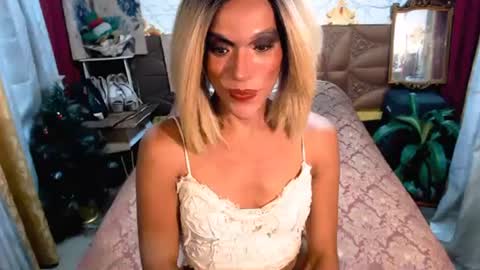 Snapshot of angeldark_satisfactionxxx chatting on 02.27.25 ANGELDARK online show from 02.27.25