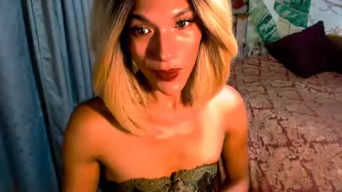 Snapshot of angeldark_satisfactionxxx chatting on 11.07.25 ANGELDARK online show from 11.07.25