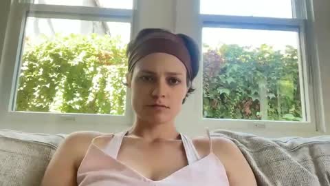 Snapshot of angeleleven11 chatting on 09.26.25 angeleleven11 online show from 09.26.25