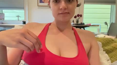 Snapshot of angeleleven11 chatting on 10.05.25 angeleleven11 online show from 10.05.25