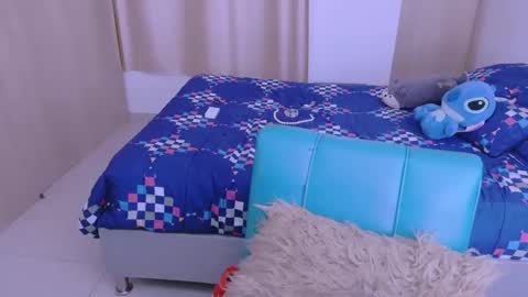 Snapshot of angeleslinda chatting on 12.01.24 anastasia online show from 12.01.24