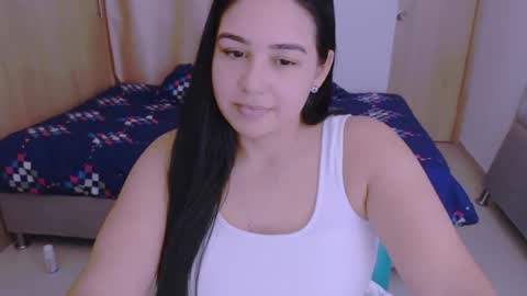 Snapshot of angeleslinda chatting on 12.02.24 anastasia online show from 12.02.24