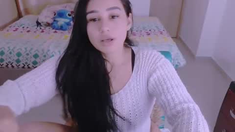 Snapshot of angeleslinda chatting on 12.16.24 anastasia online show from 12.16.24